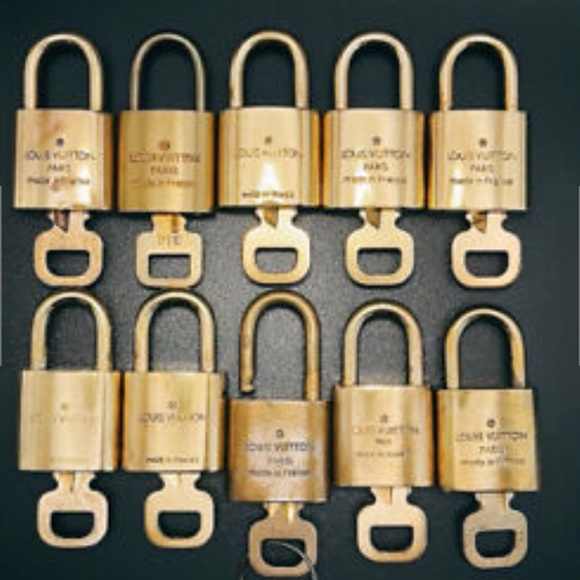 Louis Vuitton Handbags - Louis Vuitton Padlock & Key